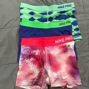 ***sold*** Nike pro stretchy dri fit good condition shorts